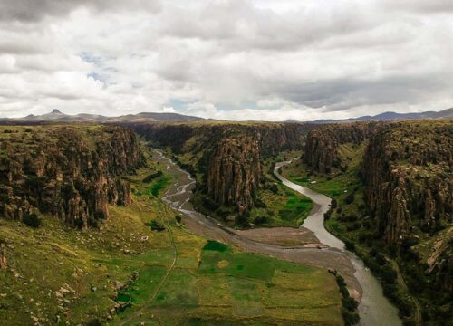 Cusco to Arequipa via Colca Canyon – 3 Day Tour